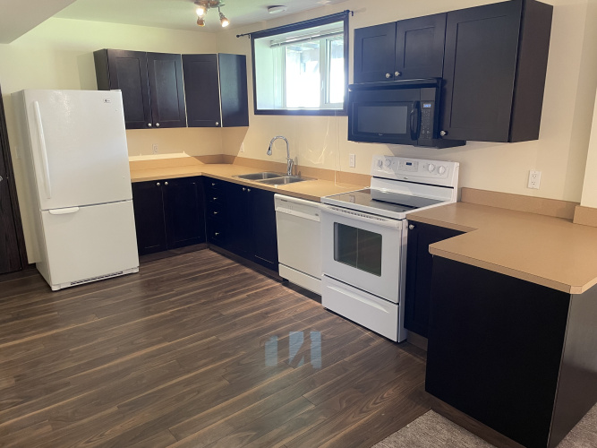 Basement Suite For Rent Bsmt - 3729 44A Avenue, Red Deer, 2 Bedrooms, 1 Bathroom