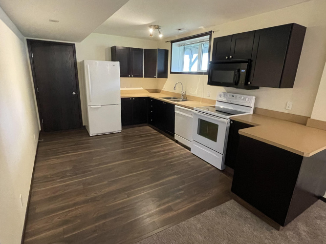 Basement Suite For Rent Bsmt - 3729 44A Avenue, Red Deer, 2 Bedrooms, 1 Bathroom