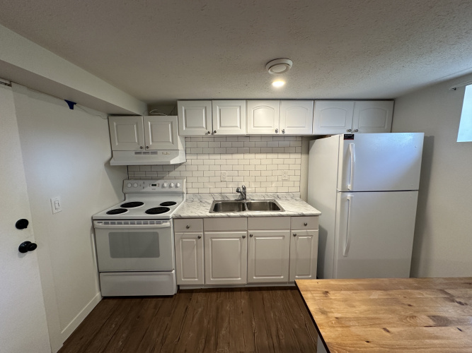 Basement Suite For Rent Bsmt, 3916 46 Street, Red Deer, 2 Bedrooms, 1 Bathroom