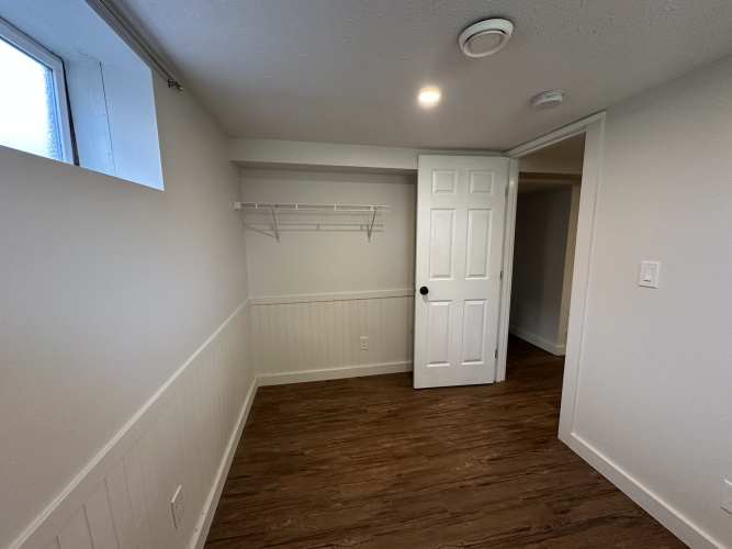 Basement Suite For Rent Bsmt, 3916 46 Street, Red Deer, 2 Bedrooms, 1 Bathroom