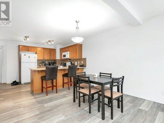 Townhouse For Rent 1 Lark Close, Sylvan Lake, 3 Bedroom, 2.5 Bathroom