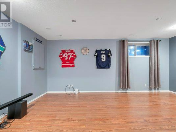 Townhouse For Rent 1 Lark Close, Sylvan Lake, 3 Bedroom, 2.5 Bathroom