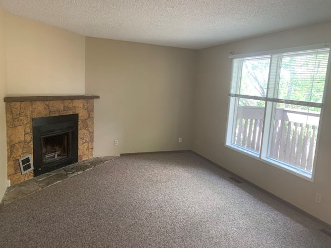 Fourplex For Rent 5A Oliver Street, Red Deer, 2 Bedroom, 1.5 Bathroom