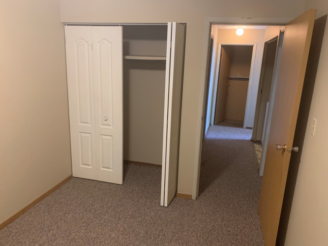 Fourplex For Rent 5A Oliver Street, Red Deer, 2 Bedroom, 1.5 Bathroom