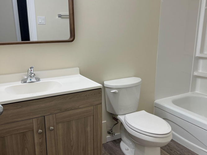 Apartment For Rent 206, 5301 46 Ave, Red Deer, 1 Bedroom, 1 Bathroom