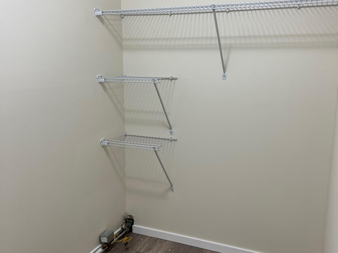 Apartment For Rent 206, 5301 46 Ave, Red Deer, 1 Bedroom, 1 Bathroom