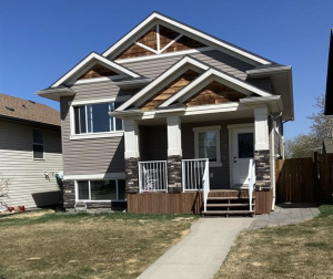 Upper For Rent Main - 129 Bowman Circle, Sylvan Lake, 3 Bedrooms, 2 Bathrooms Upper For Rent Main - 129 Bowman Circle, Sylvan Lake, 3 Bedrooms, 2 Bathrooms