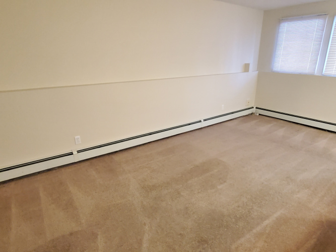 Apartment For Rent 107 - 5920 60A Street, Red Deer, 3 Bedrooms, 1 Bathroom