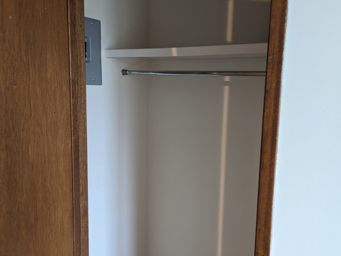 Apartment For Rent 405 - 5110 38 Street, Red Deer, 0, 1 Bathroom