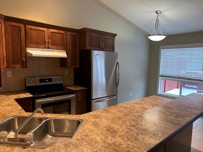 Duplex For Rent 6188 Orr Drive, Red Deer, 4 Bedrooms, 2 Bathrooms