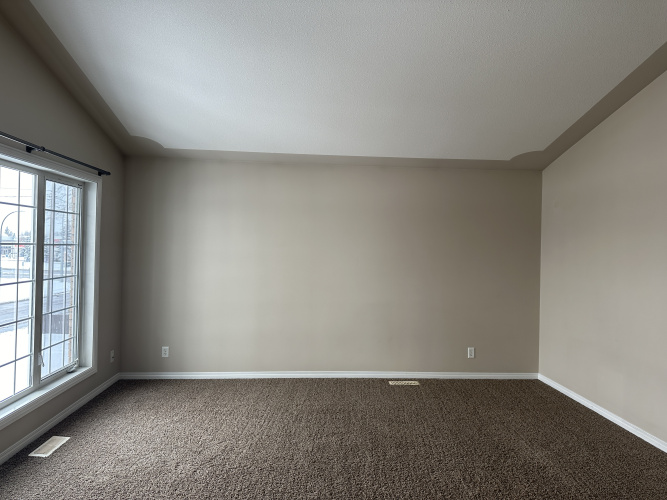 Apartment For Rent 201, 6547 59 Ave, Red Deer, 2 Bedrooms, 1 Bathroom