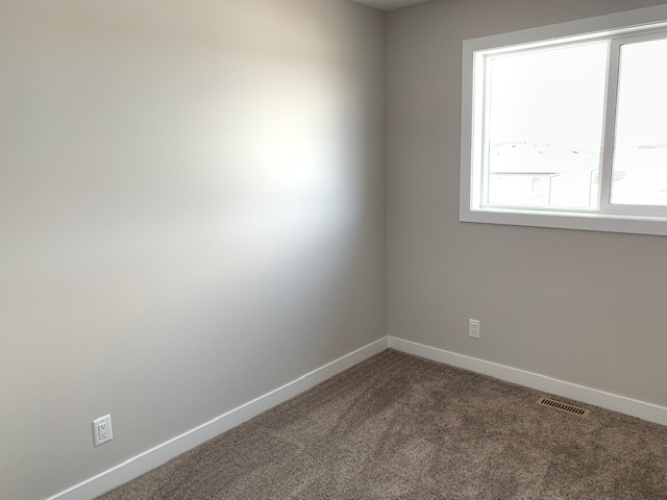 Townhouse For Rent 93 Ava Crescent, Blackfalds, 3 Bedrooms, 1.5 Bathrooms