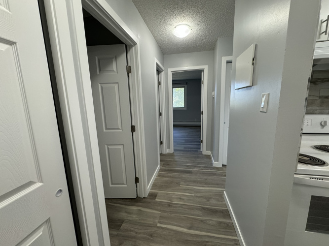 Apartment For Rent 209, 5628 - 58 Street, Lacombe, 1 Bedroom, 1 Bathroom