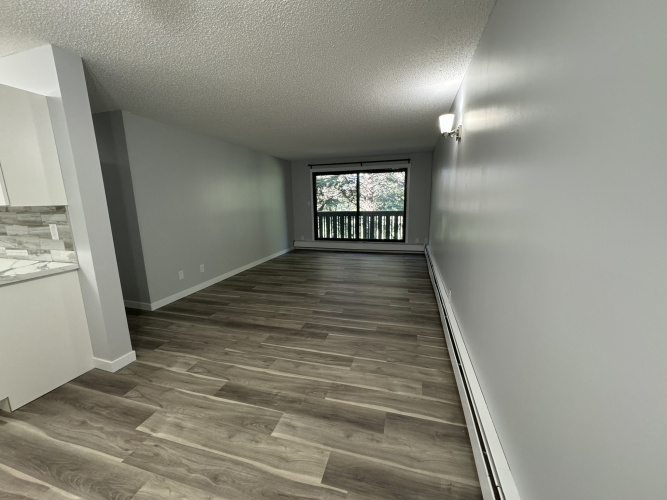 Apartment For Rent 209, 5628 - 58 Street, Lacombe, 1 Bedroom, 1 Bathroom