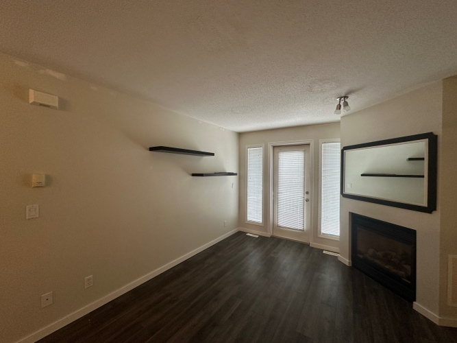 Condo For Rent 1903, 5220 50A Ave, Sylvan Lake, 1 Bedroom, 1 Bathroom