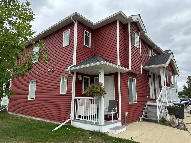 Condo For Rent 1903, 5220 50A Ave, Sylvan Lake, 1 Bedroom, 1 Bathroom