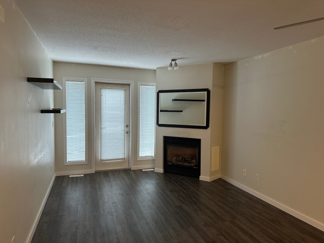 Condo For Rent 1903, 5220 50A Ave, Sylvan Lake, 1 Bedroom, 1 Bathroom