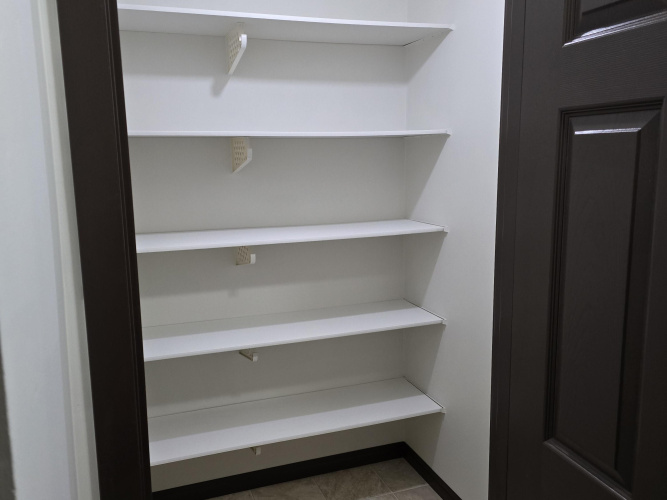 Apartment For Rent 3307/3319/3331-51 Avenue Close, Red Deer, 0, 1 Bathroom