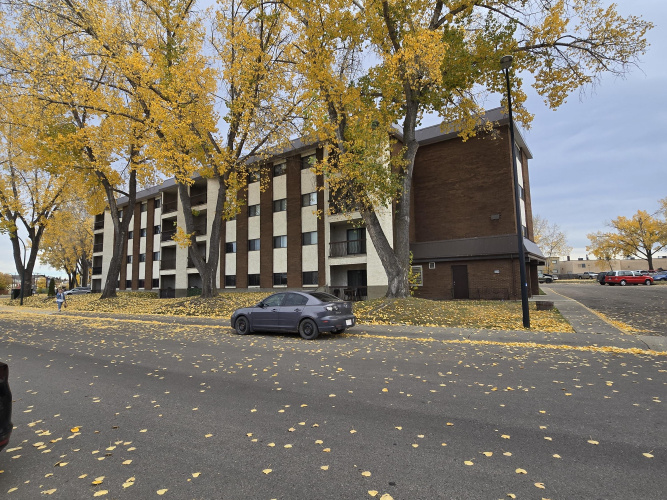 Apartment For Rent 3307/3319/3331-51 Avenue Close, Red Deer, 0, 1 Bathroom