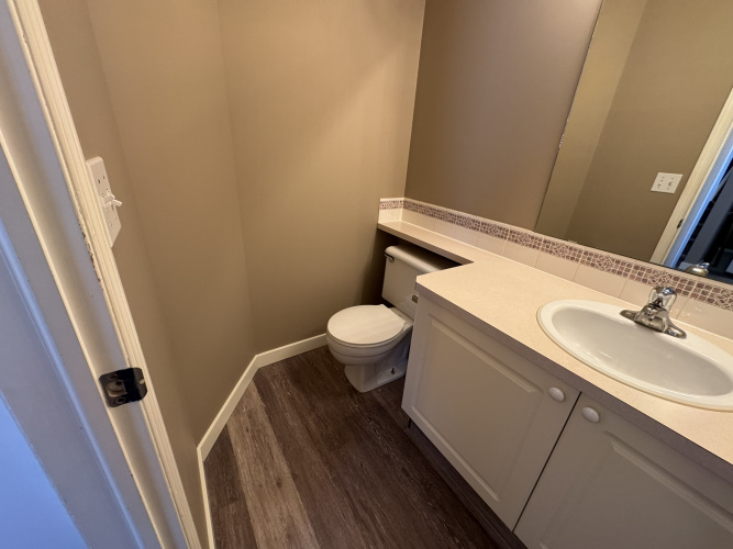 Duplex For Rent 25 Westwood Court, Sylvan Lake, 2 Bedrooms, 1.5 Bathrooms