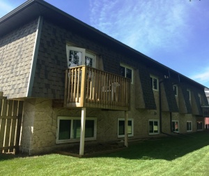 Apartment For Rent 2 - 4518 47A Ave, Sylvan Lake, 2 Bedrooms, 1 Bathroom