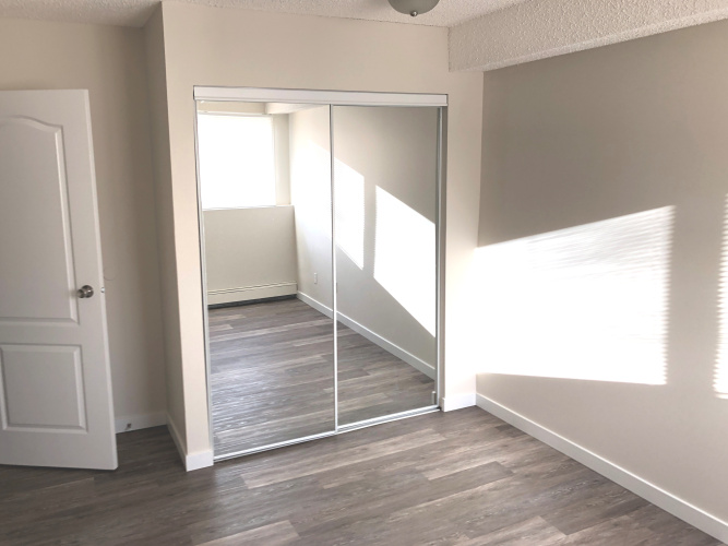 Apartment For Rent 108 - 5920 60A Street, Red Deer, 3 Bedrooms, 1 Bathroom