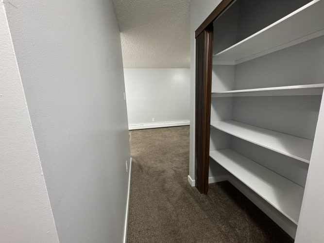 Apartment For Rent 112, 5628 - 58 Street, Lacombe, 1 Bedroom, 1 Bathroom