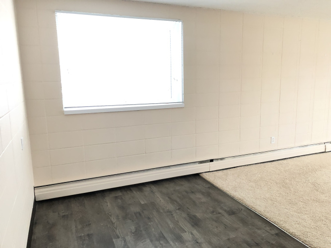 Apartment For Rent 208 - 12 Selkirk Blvd, Red Deer, 2 Bedrooms, 1 Bathroom