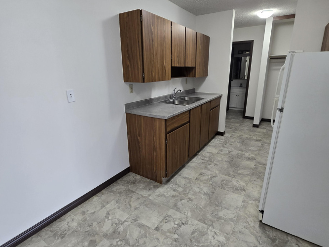 Apartment For Rent 3307/3319/3331-51 Avenue Close, Red Deer, 1 Bedroom, 1 Bathroom
