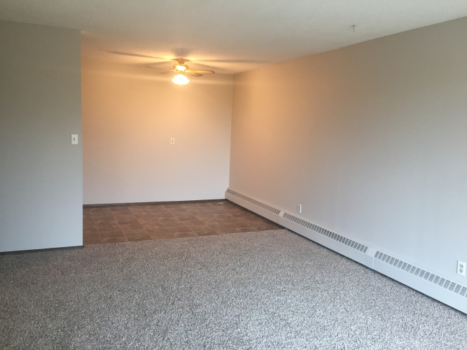Apartment For Rent 104 - 131 Northey Avenue, Red Deer, 2 Bedrooms, 1 Bathroom