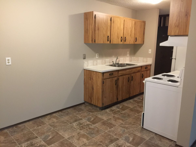 Apartment For Rent 104 - 131 Northey Avenue, Red Deer, 2 Bedrooms, 1 Bathroom