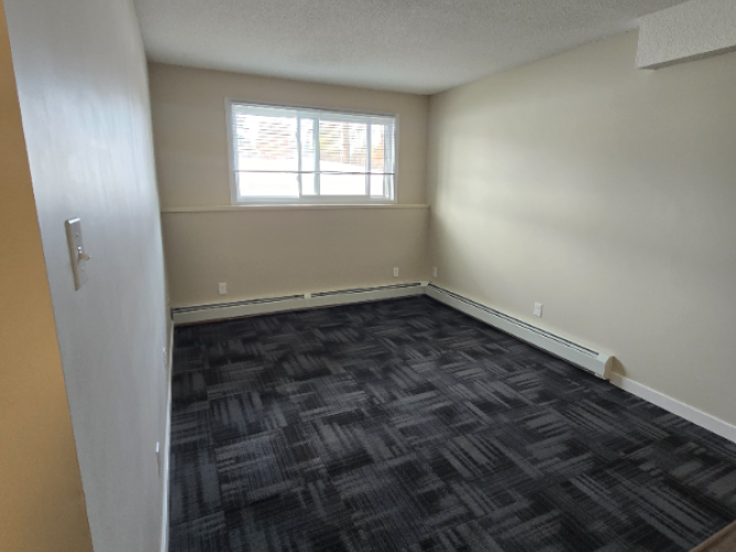 Apartment For Rent 104, 6801-59 Avenue, Red Deer, 1 Bedroom, 1 Bathroom