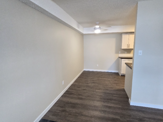 Apartment For Rent 104, 6801-59 Avenue, Red Deer, 1 Bedroom, 1 Bathroom