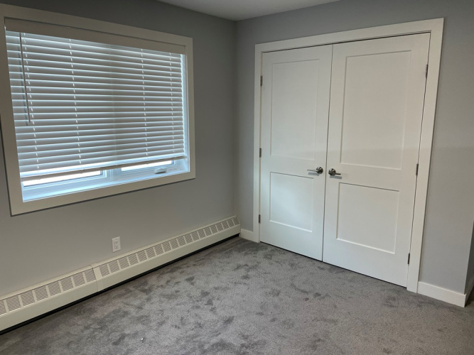 Apartment For Rent 104 - 5312 Lakeshore Drive, Sylvan Lake, 1 Bedroom, 1 Bathroom