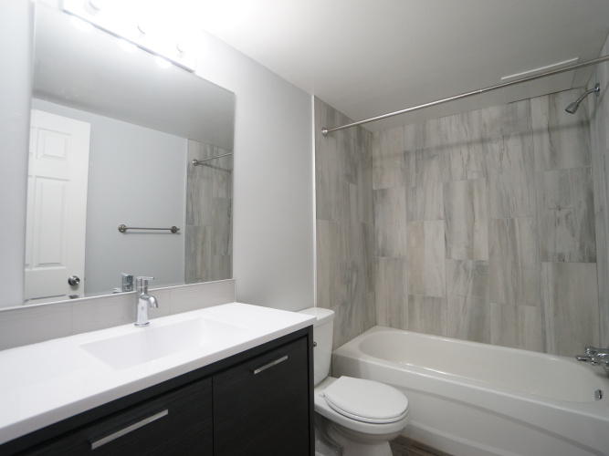 Apartment For Rent 102, 5313 - 49 Ave, Lacombe, 2 Bedrooms, 1 Bathroom