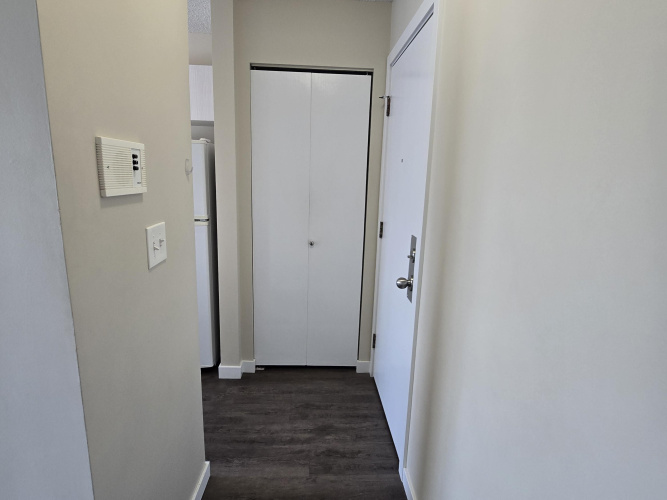 Apartment For Rent 4728-55 Street, Red Deer, 2 Bedroom, 1 Bathroom