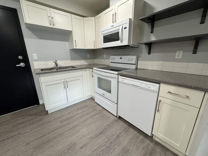 Apartment For Rent 203 - 5312 lakeshore drive, Sylvan Lake, 1.5 Bedrooms, 1.5 Bathrooms