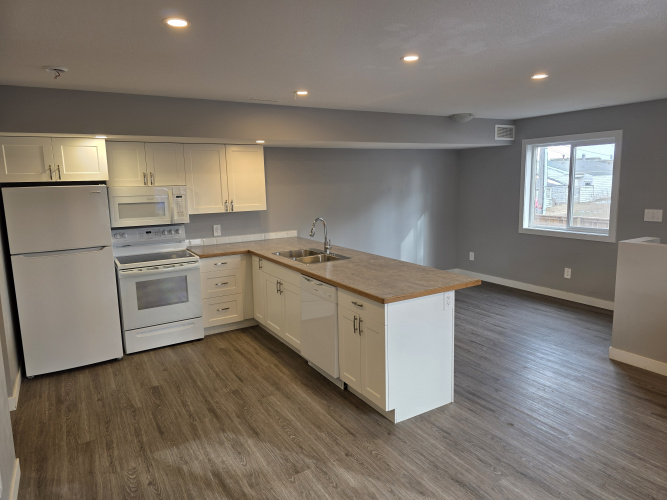 Fourplex For Rent C, 5017 Wilson Street, Blackfalds, 3 Bedrooms, 2.5 Bathrooms