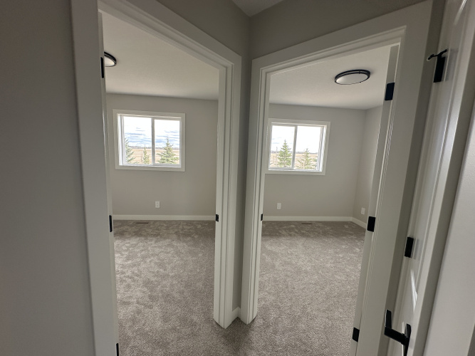 Townhouse For Rent 246 Halifax Close, Penhold, 3 Bedrooms, 2.5 Bathrooms
