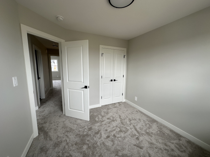 Townhouse For Rent 246 Halifax Close, Penhold, 3 Bedrooms, 2.5 Bathrooms