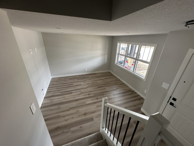 Townhouse For Rent 246 Halifax Close, Penhold, 3 Bedrooms, 2.5 Bathrooms