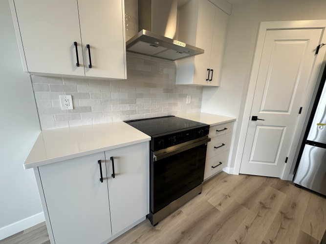 Townhouse For Rent 246 Halifax Close, Penhold, 3 Bedrooms, 2.5 Bathrooms
