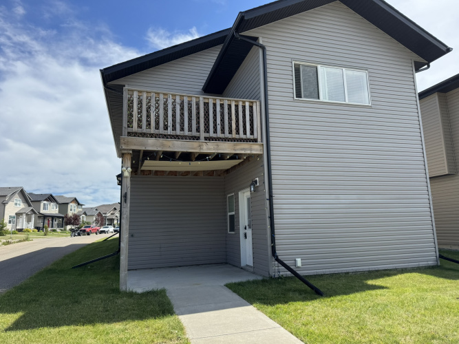 Basement Suite For Rent 55B Hampton Crescent, Sylvan Lake, 2 Bedroom, 1 Bathroom