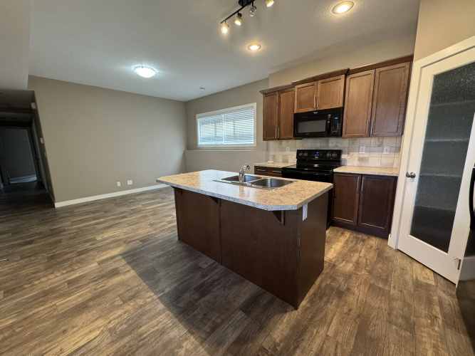 Basement Suite For Rent 55B Hampton Crescent, Sylvan Lake, 2 Bedroom, 1 Bathroom