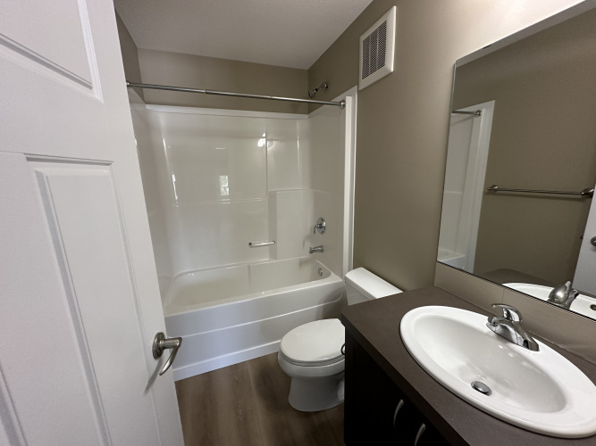 House For Rent 71 Timberstone Way, Red Deer, 4 Bedrooms, 3 Bathrooms