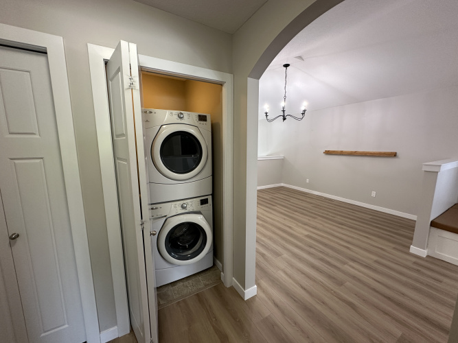 House For Rent 71 Timberstone Way, Red Deer, 4 Bedrooms, 3 Bathrooms