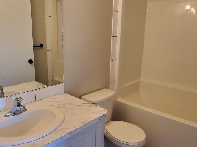 Duplex For Rent 106 Ava Crescent, Blackfalds, 3 Bedroom, 2.5 Bathroom