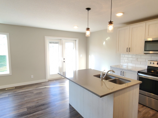 Duplex For Rent 106 Ava Crescent, Blackfalds, 3 Bedroom, 2.5 Bathroom