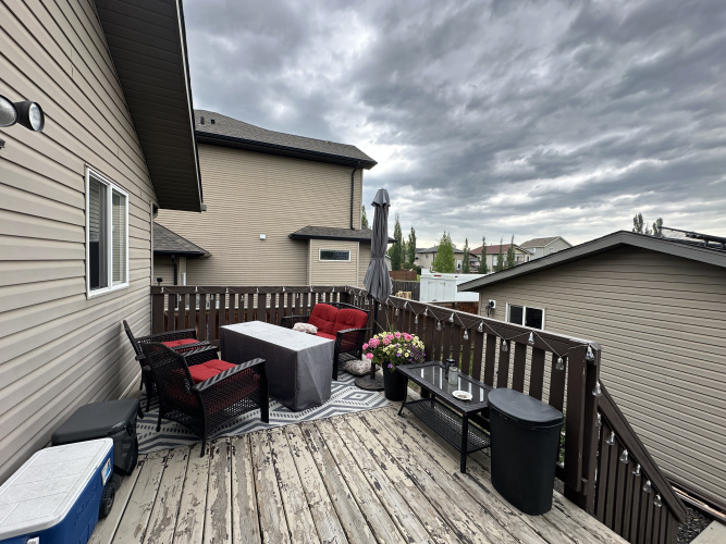 Duplex For Rent 6075 Orr Drive, Red Deer, 3 Bedroom, 1.5 Bathroom
