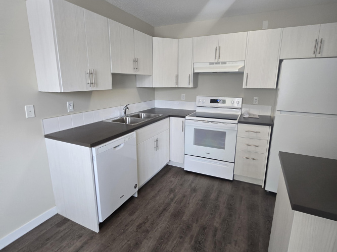 Apartment For Rent 6801-59 Avenue, Red Deer, 1 Bedroom, 1 Bathroom
